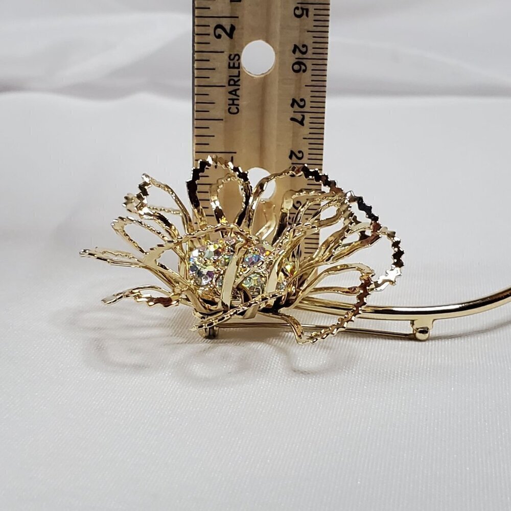 VTG Sarah Coventry Gold-Tone "Allusion" Filigree Flower Brooch Rhinestones 1968 - Picture 9 of 11